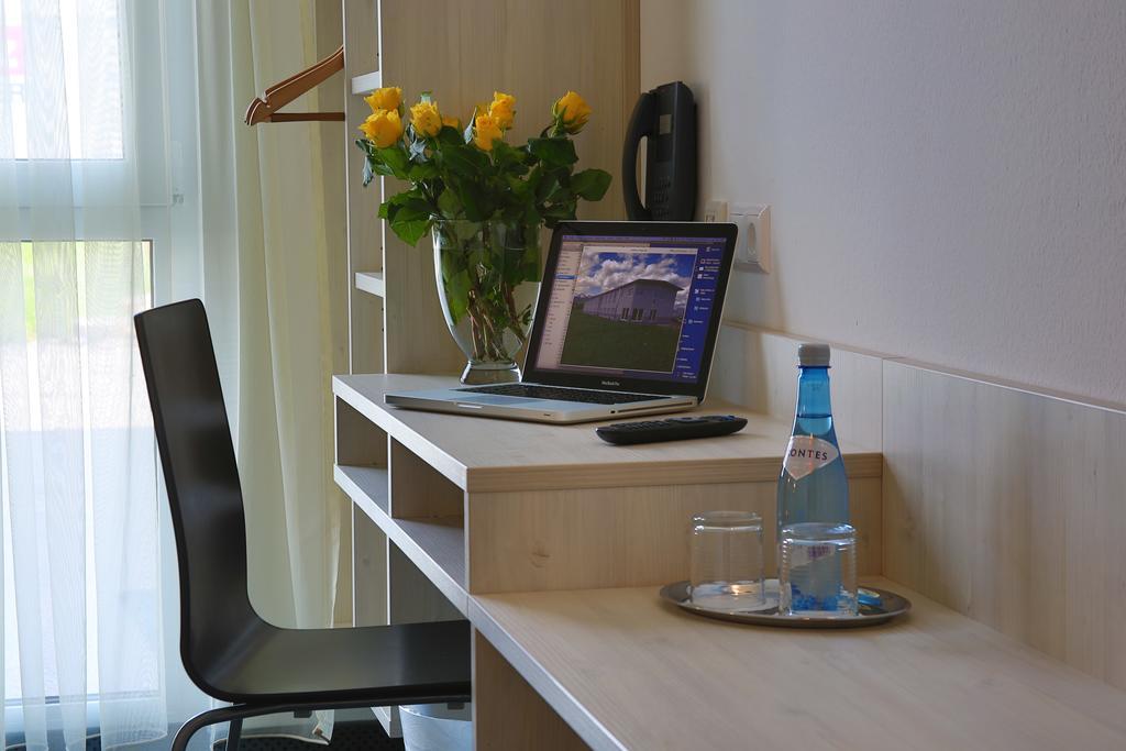 Best Sleep Hotel Spielberg Bei Knittelfeld Room photo
